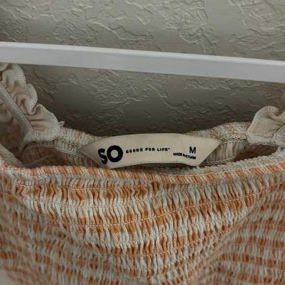 Cute Stretchy Orange and White Frilly Tank top - Picture 4 of 4